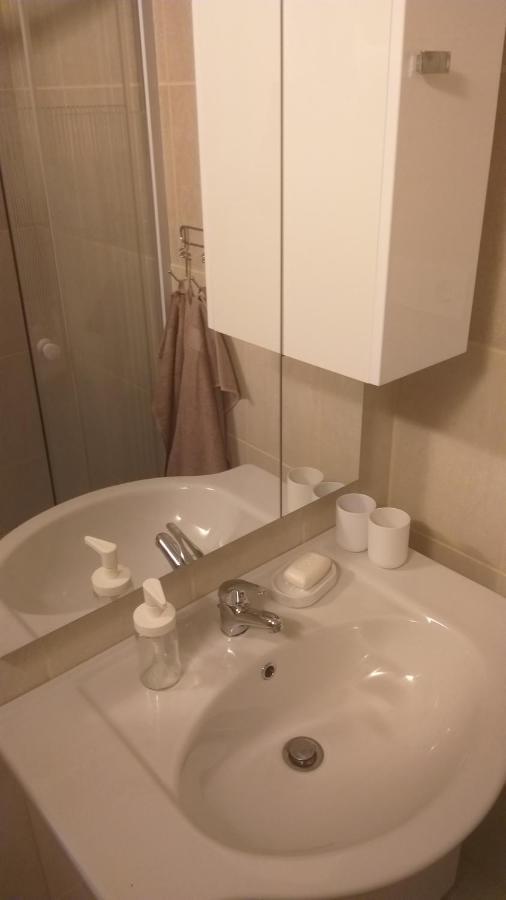 Karpatia Vendeghaz 1201 Budapest Bagian luar foto