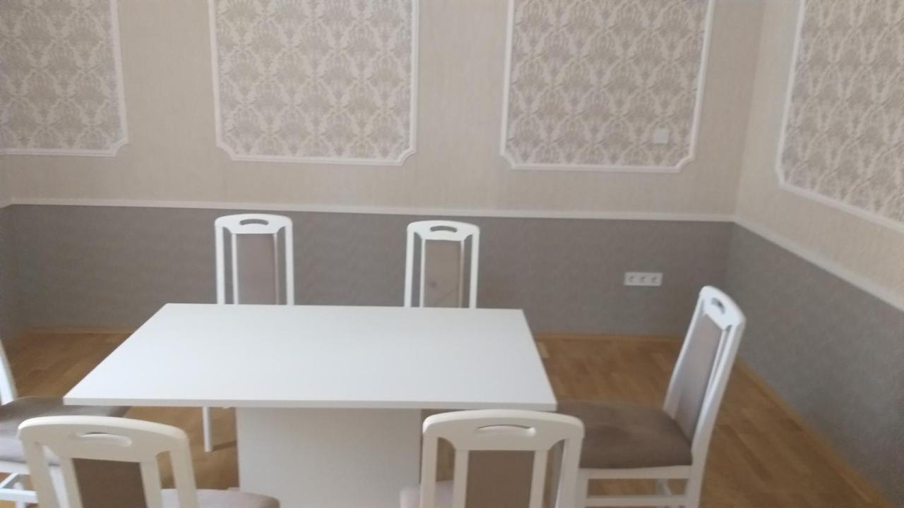 Karpatia Vendeghaz 1201 Budapest Bagian luar foto
